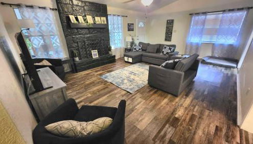 The Space Place Family-Friendly Cosmic-Themed Getaway Near Attractions in Broken Arrow, Oklahoma - Foto 5