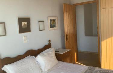 Lovely family villa with stunning sea views - Photo 3