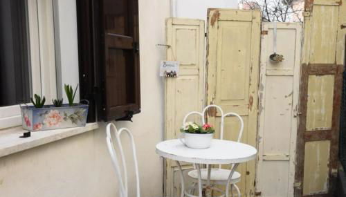 Casa Iride, appartamento con grazioso giardino - Photo 3