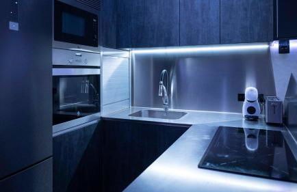 Iron House - Penthouse with Bathtub in Golden Mile & Roman Bridge - Foto 65