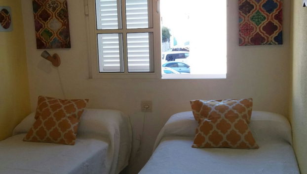 Zahara Beach House - Foto 3, Habitación