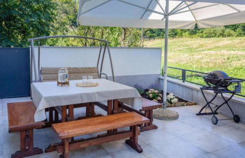 1 Bedroom Nice Home In Lukezi - Foto 2