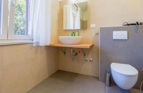 Holiday Home Tolles Ferienhaus in Deklići mit Privatem Pool by Interhome - Foto 70