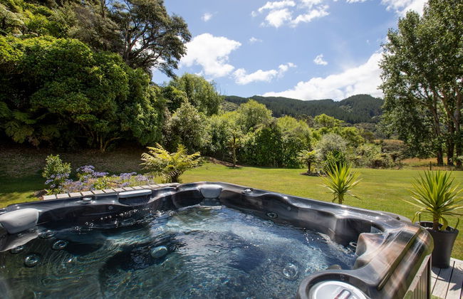 Jewel of Akatarawa - Photo 10