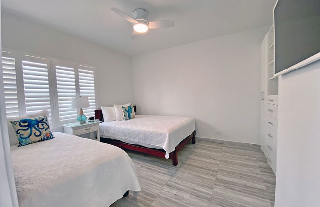 Galleon Villas by Hello Cayman Vacation - Photo 20