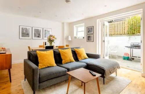 Charming 2BR Apt Close to Camden & Central London - Foto 1