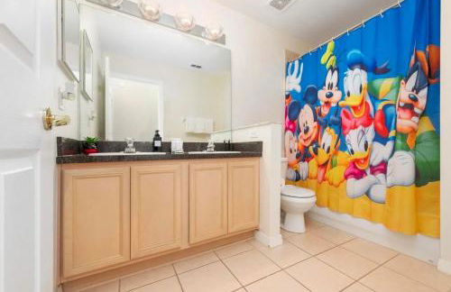 Grand Panoramic 5BR Pool Home near Disney Parks - Foto 15