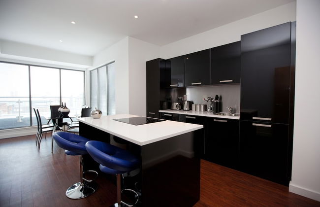 The Spires Serviced Apartments Glasgow - Photo 17