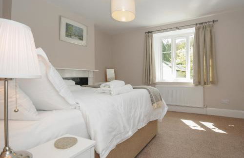 Hobbs Cottage - Photo 11