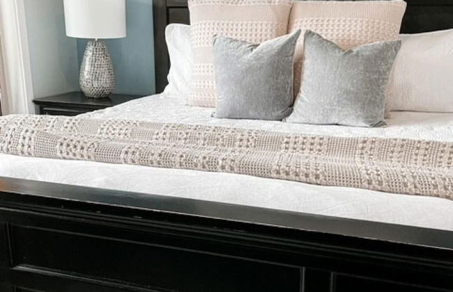 Beachfront Lakeview Condo at Barona - Photo 12