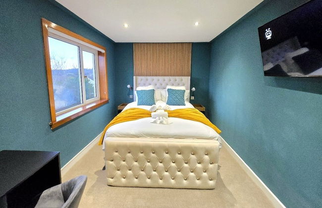 Quirky 2-Bed with Free Parking - Foto 46