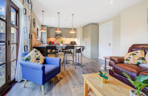 Spacious & Modern 2 Bed sleeps 5 in Walthamstow - Foto 3