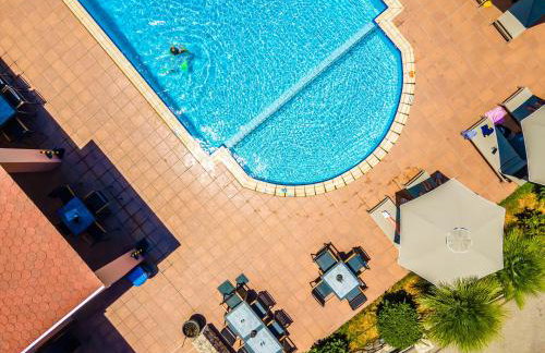 Theos Holidays Apartments - Foto 5