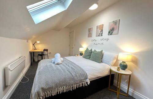 Cozy Two Bedroom Apt in Central Ilkeston with Netflix and Work-ready - Foto 19