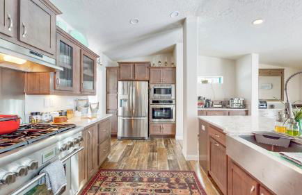 New! Grand Manor - Close to Tamarack and Lake Cascade - Pet friendly - fenced yard - trailer parking - Foto 7