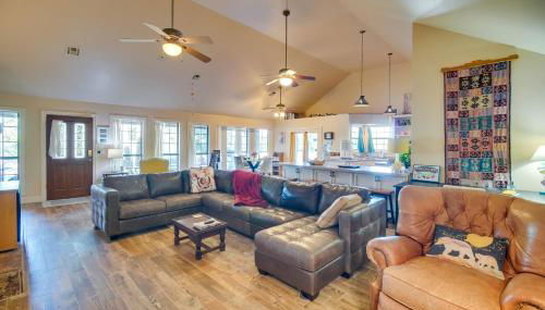 Dock, Views and Grill Spacious Grand Lake Lodge - Foto 2