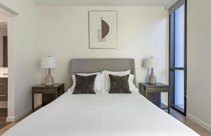 Landing Beautiful 2BD Gym Courtyard - Foto 36