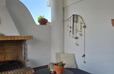 Marily's seaview suite with private JACUZZI and BBQ - Photo 23