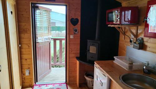 Roulotte atypique calme au milieu de la verdure - Foto 4