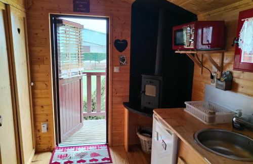 Roulotte atypique calme au milieu de la verdure - Foto 4