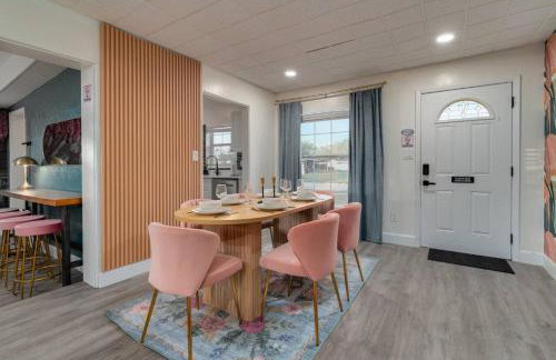 10 Minutes to Downtown with Jacuzzi, Pool Table, Ping Pong, and BBQ - Foto 18