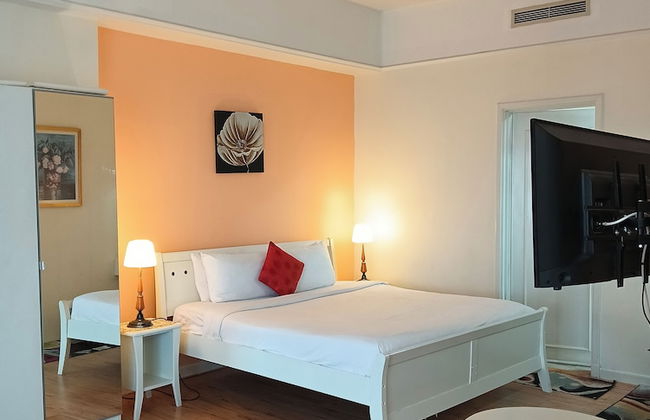 Berjaya Times Square Service Apartment - Photo 2