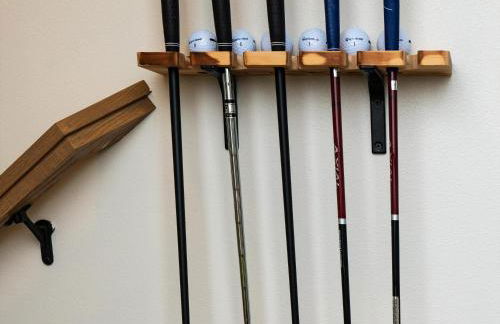 Lux Townhome With Parking and Rooftop Putting Green - Foto 27