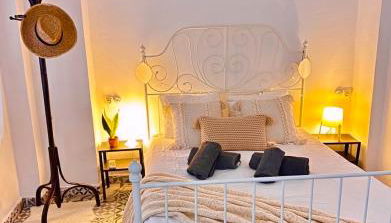 Cozy apartamento en Ruzafa para 2-3 personas con aire acondicionado y salida directa a terraza - Foto 1