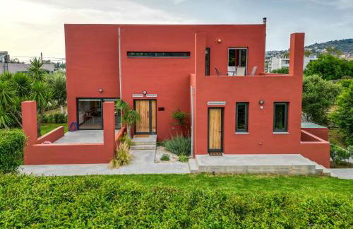 Red Castle - Photo 1