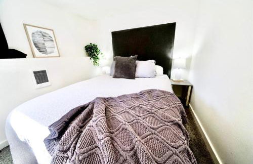 10 Bedroom Historical Downtown Albany Pet Friendly Home - Foto 9