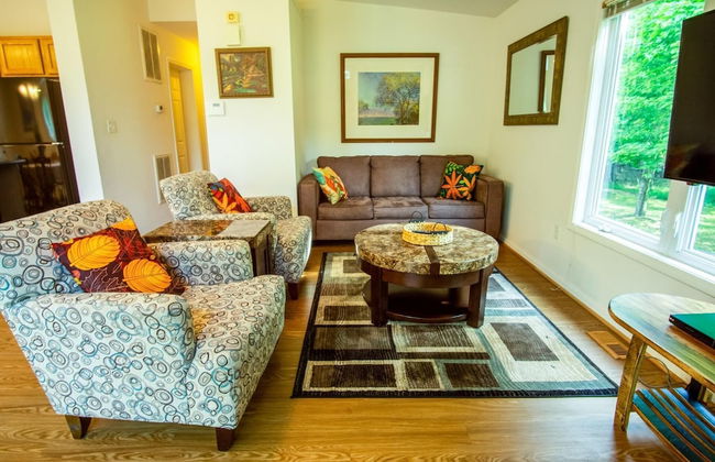 Cacapon Connected - Workplace Retreat - Foto 24