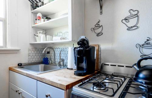 Spring Serenity Chic 1BR Apt Walk to UofA - Foto 49