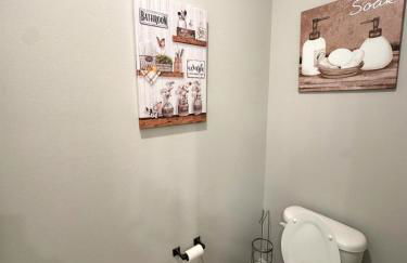 The Modern and Stylish Hangout Hub by LSU - CB1022 - Foto 12