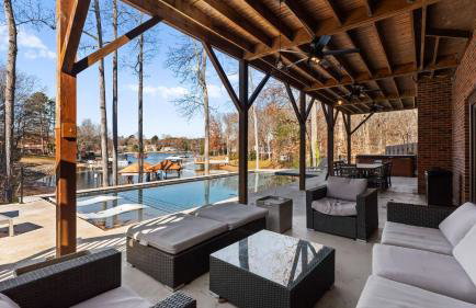 Winding Down by Avantstay Sleeps 20 + Dock, View - Foto 16