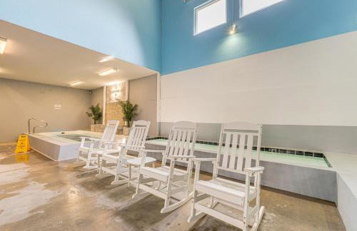 Resort Amenities and Beach Access Huddleston Condo - Foto 33