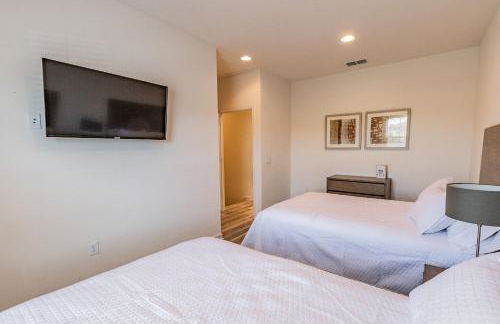 2 Suítes, Jacuzzi priv. perto da DISNEY - Foto 22