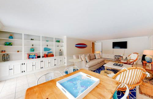 Just Beachy - Photo 27