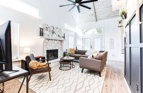 Scandi Chic-mins to KSU, Sleeps 5, wKing, pet friendly - Foto 4