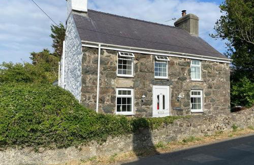 Tan Y Goeden - Photo 1