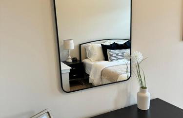 Elegant & Modern Plymouth 3-bed 25-bath Townhome - Foto 14