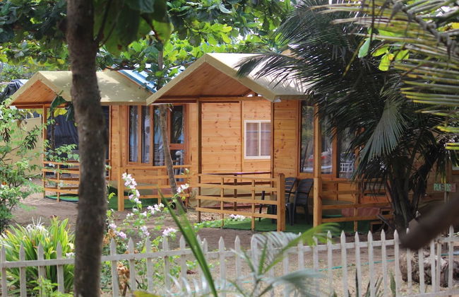 Basho Beach Huts & Cafe - Photo 1