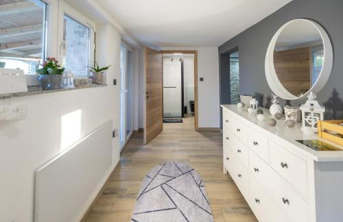 Cozy House In Nature With Hot Tub - Happy Rentals - Foto 14