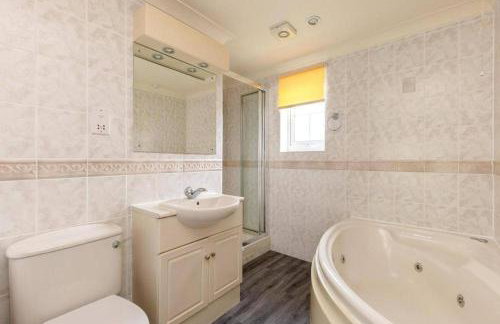 Atlantic Lodge 4-Beds Sleeps 10 Pool & Pets Ok - Foto 17