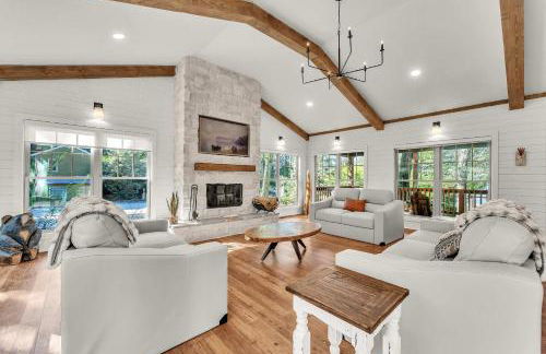 Hummingbird Cabin with a private hot tub - Foto 8