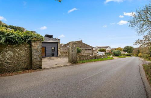 Elevated Escape - Hot tub, sauna, rooftop terrace - Foto 35