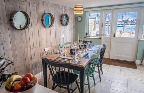 Waterfront Boathouse - Drift Cottage - Foto 11