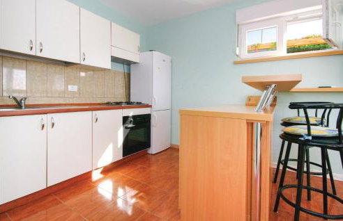 Nice Apartment In Drvenik Mali - Foto 16