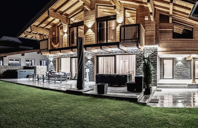 Chalet Amadeus - Designer Luxury Chalet for 14 - Foto 1