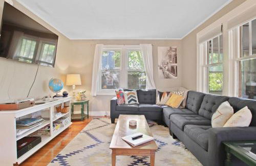 Bohemian Bungalow Pac-Man, walk downtown, pet friendly - Foto 20