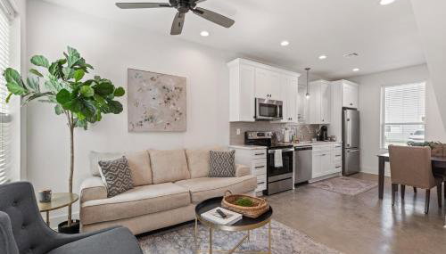 Beignet House Cajun Luxury Full Kitchen Fast WiFi - Foto 5